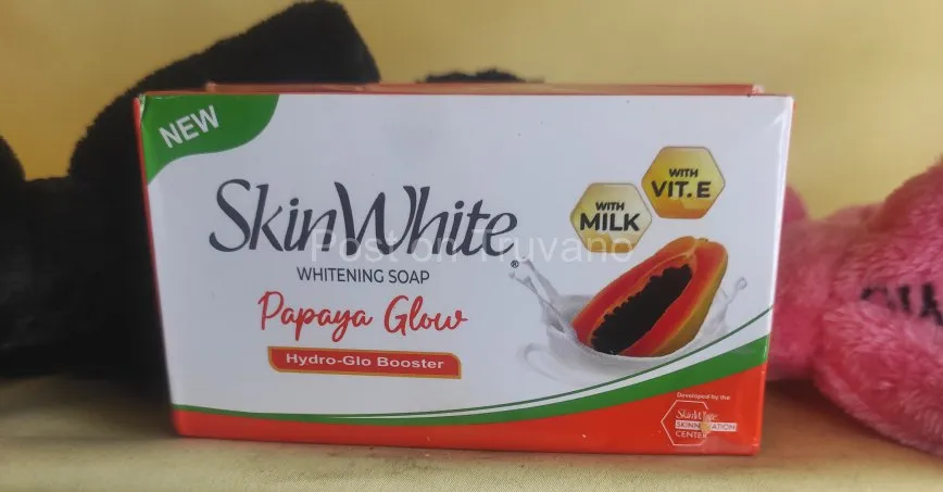 SkinWhite Papaya Glow whitening Soap