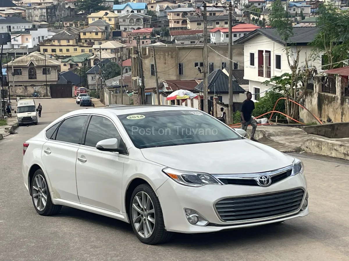 Toyota Avalon 2014